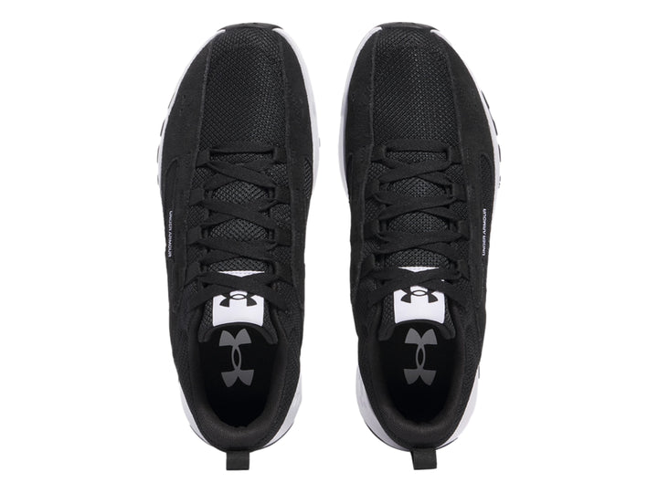 Tenis Under Armour Street Mirage color negro con suela blanca gruesa.