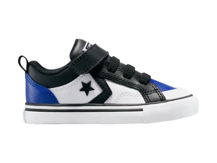 Tenis Converse Pro Blaze para niño en colores blanco, azul y negro con cierre de correa de velcro.