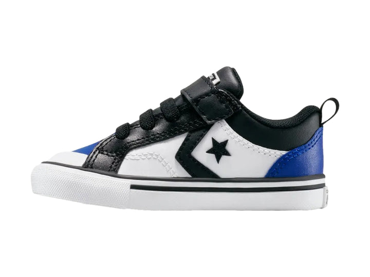 Tenis Converse Pro Blaze para niño en colores blanco, azul y negro con cierre de correa de velcro.