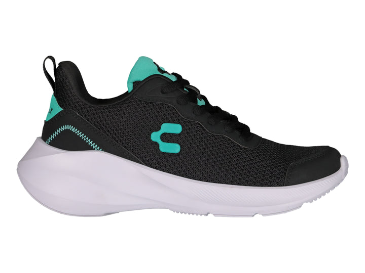 Tenis deportivos Charly color negro con detalles en aqua y suela blanca.