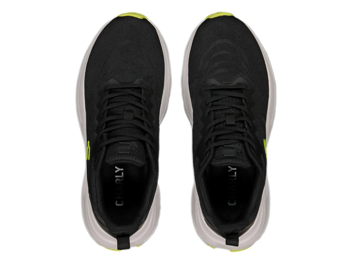 Tenis deportivos Charly en color negro con suela blanca y detalles en color lima.