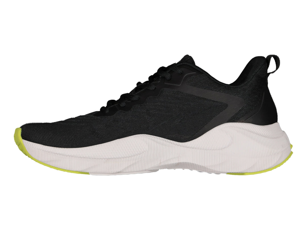 Tenis deportivos Charly en color negro con suela blanca y detalles en color lima.