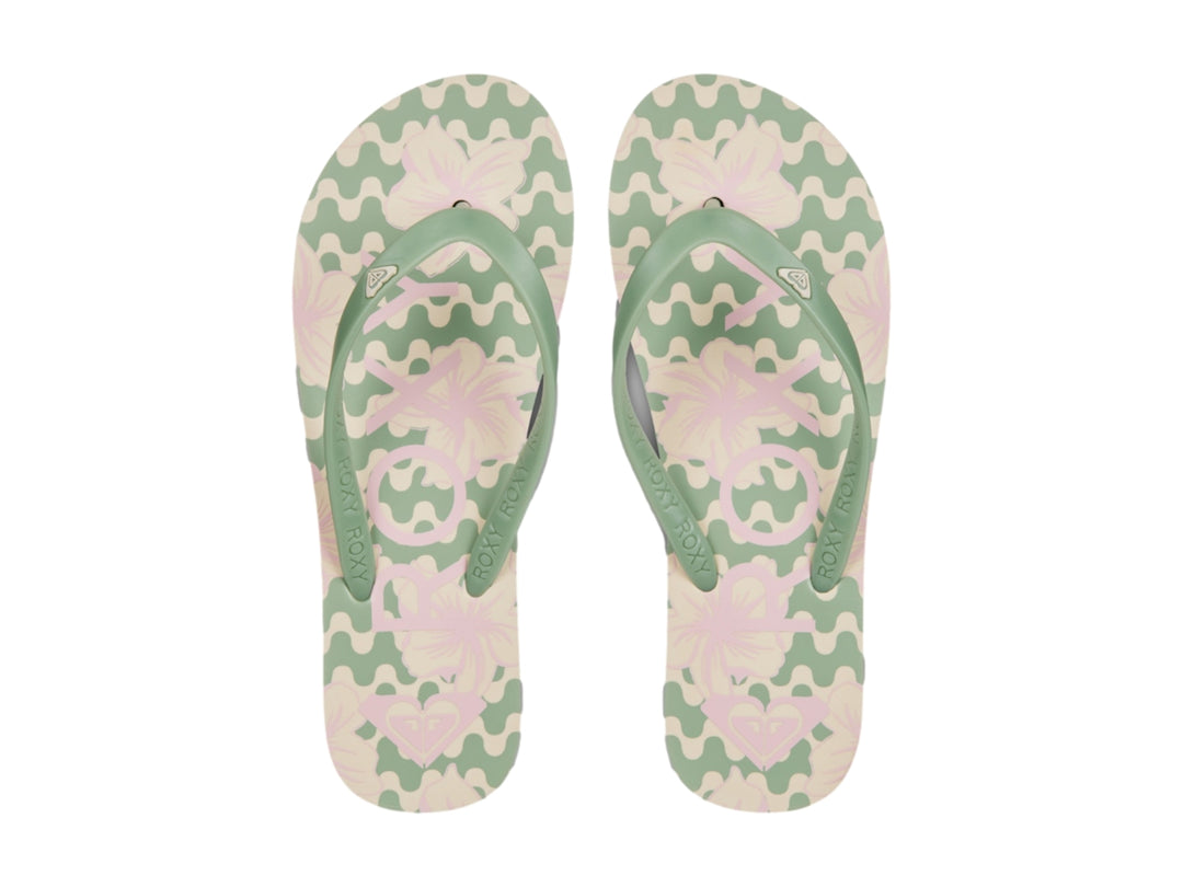 Sandalias tipo flip-flop Roxy en color verde y beige, vista de perfil.