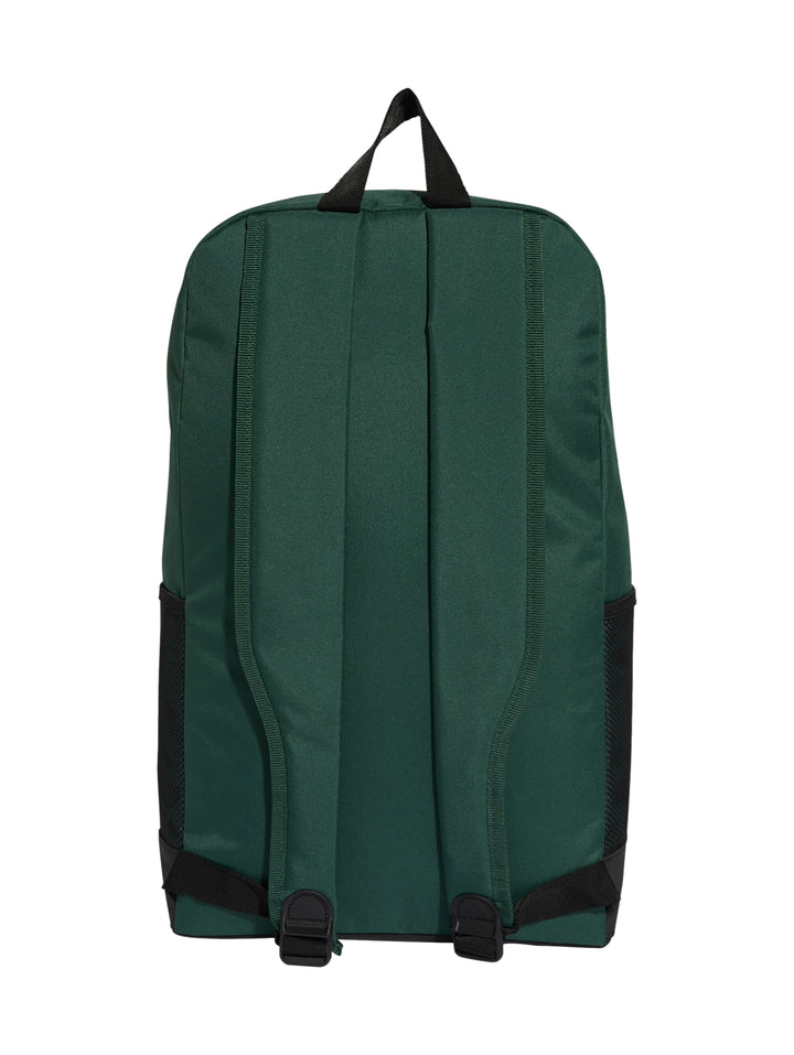 Mochila Adidas color verde con base negra y logotipo Adidas en letras grandes negras en el frente.