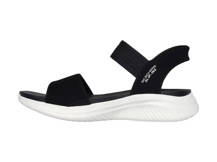 Sandalia Skechers Ultra Flex 3.0 en color negro con suela blanca gruesa y correas ajustables.