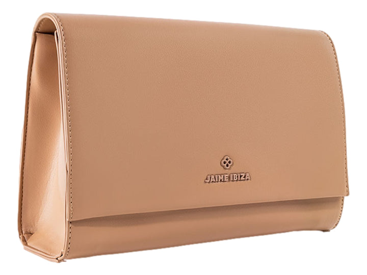 Bolso de hombro rectangular color caramelo de la marca Jaime Ibiza con acabado liso y diseño elegante.