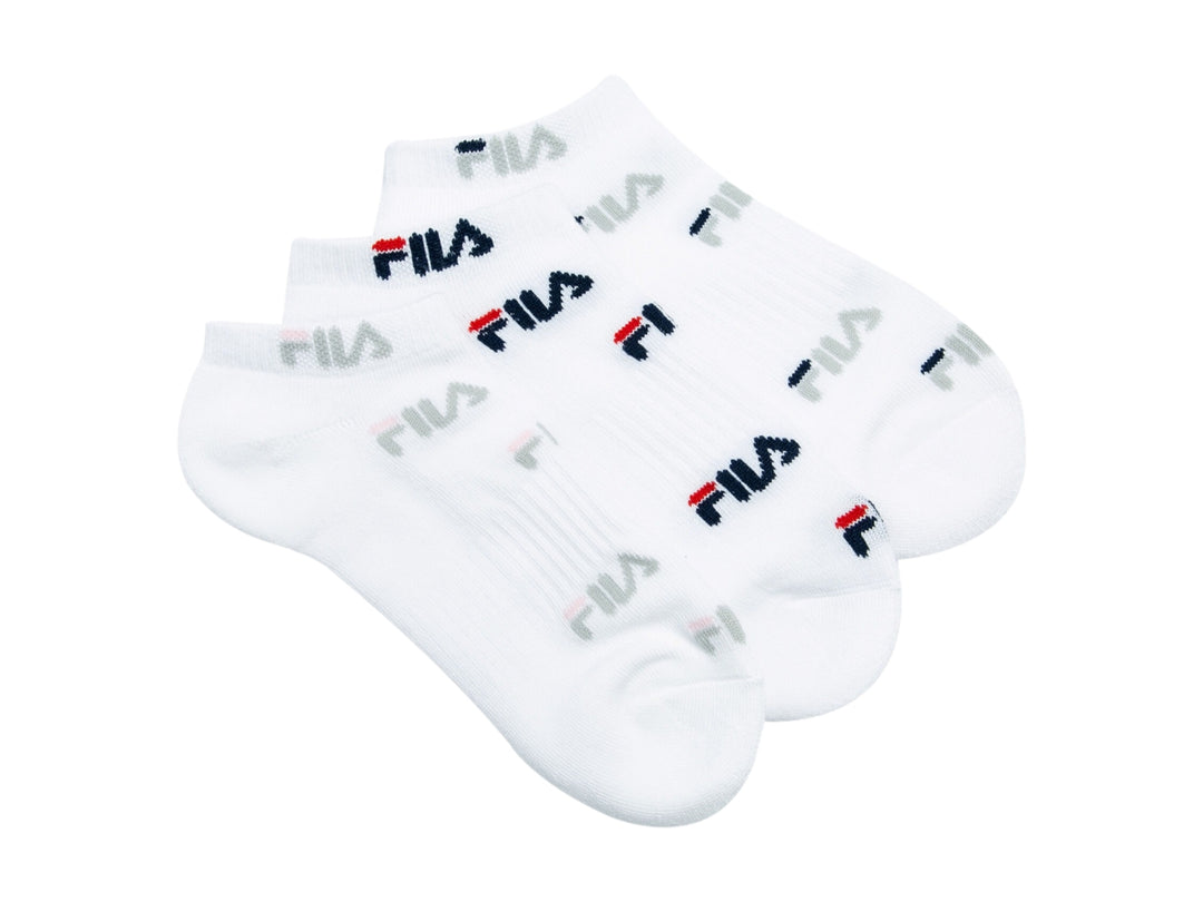 Paquete de tres pares de calcetines tobilleros blancos de la marca FILA.