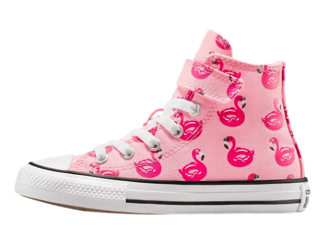 Tenis Converse Chuck Taylor All Star color rosa con estampado de flamencos y suela blanca para bebé.