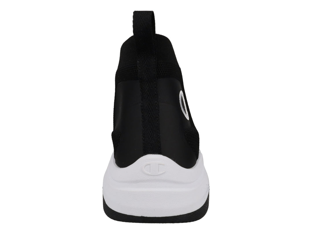 Tenis deportivos Champion color negro con suela blanca ancha y diseño tipo calcetín sin agujetas.