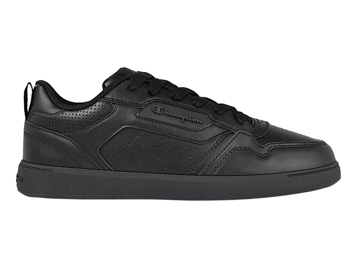 Tenis deportivos Champion color negro total con detalles perforados y suela plana para niños.