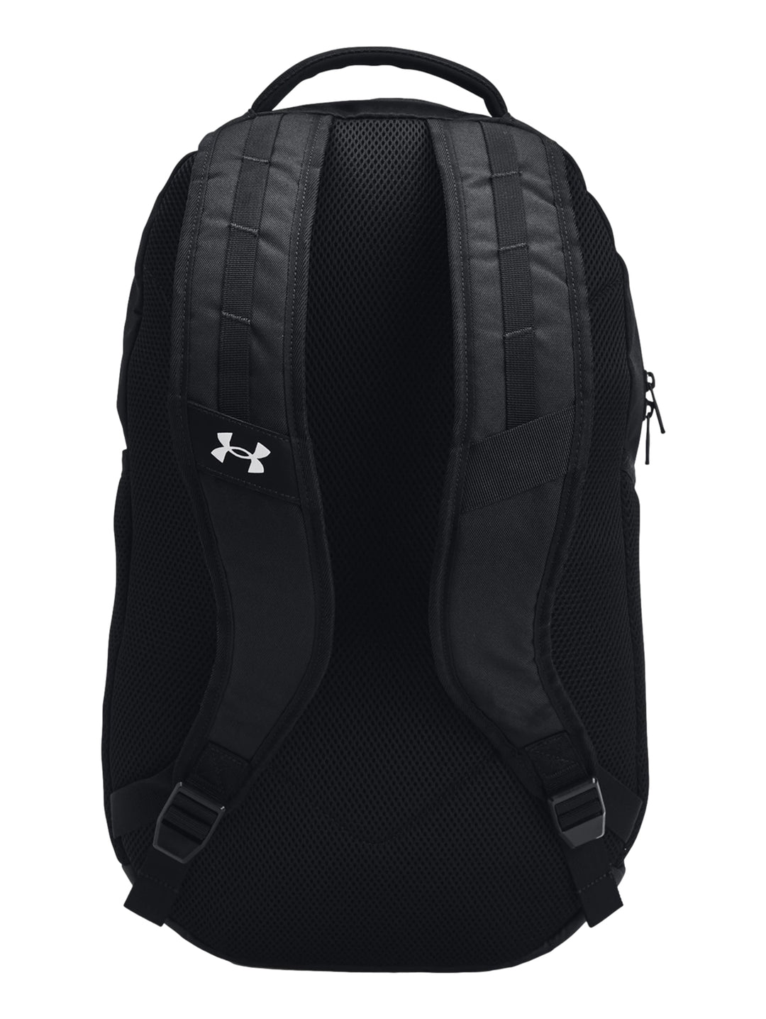 Mochila Under Armour Hustle 6.0 de color negro con logotipo y letras en blanco en el frente.
