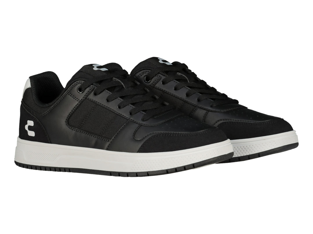Tenis Charly modelo Skurban en color negro con suela blanca y logotipo blanco lateral.