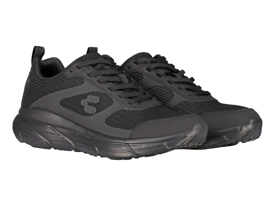 Tenis deportivos Charly color negro con malla transpirable y suela robusta.