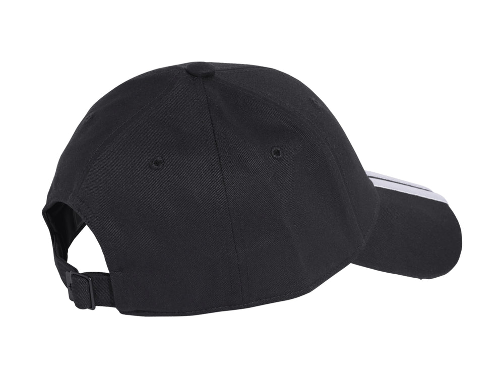 Gorra de béisbol Adidas color negro con logo blanco al frente y tres franjas blancas en la visera.