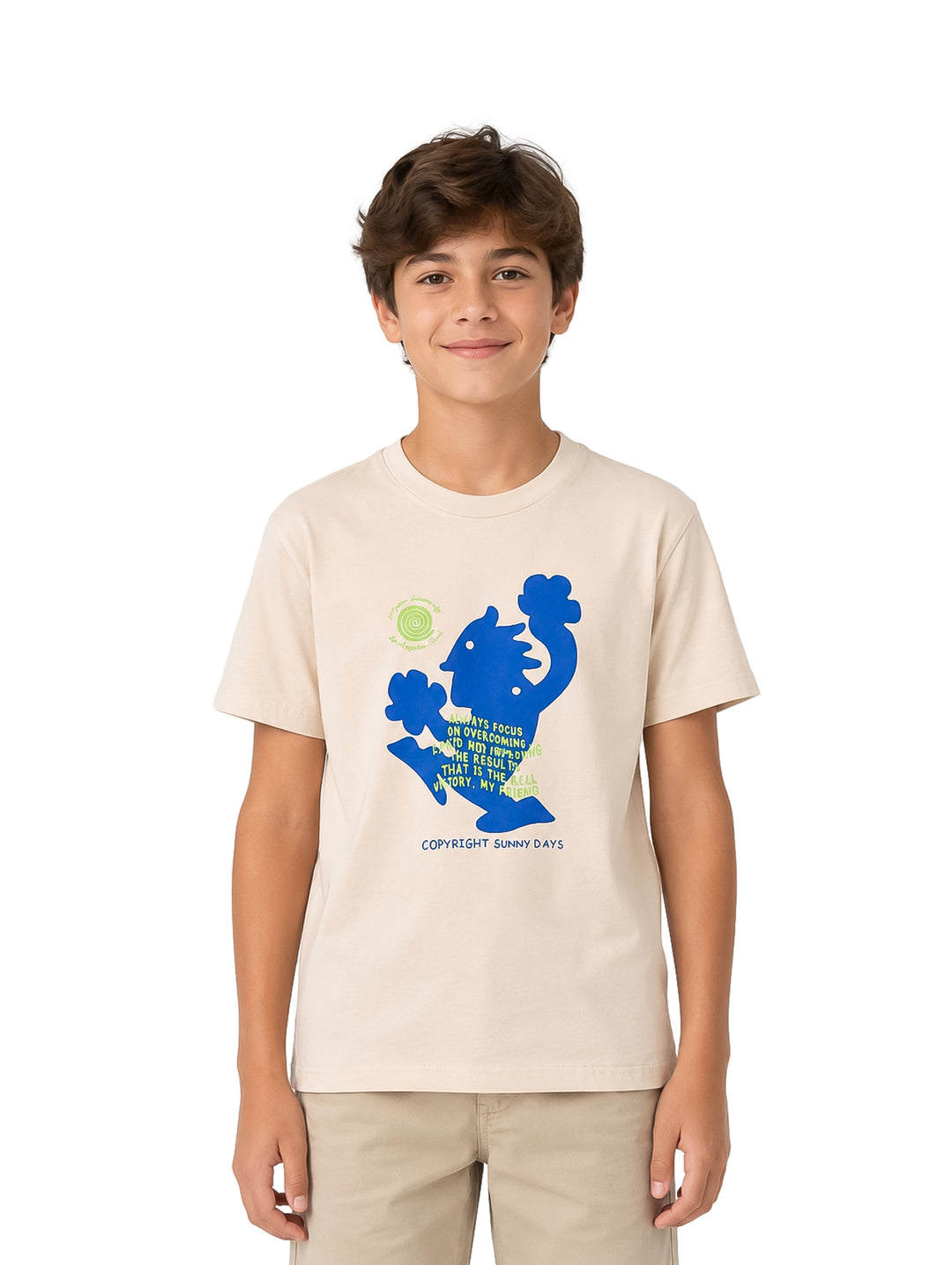 Camiseta color khaki para niño con estampado gráfico de un personaje en color azul en el centro.