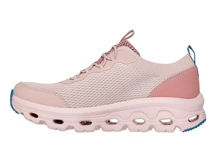 Tenis deportivos Skechers color rosa con suela Glide-Step y detalles en azul.