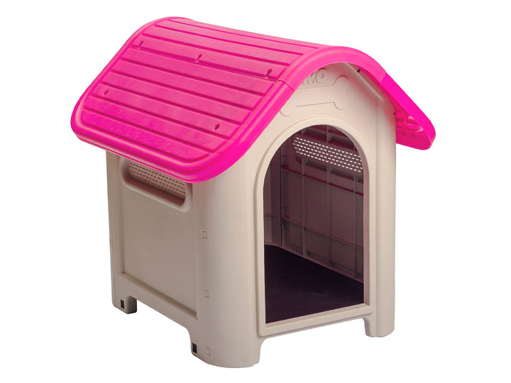 Casa para perro de raza mediana con cuerpo beige y techo color magenta brillante fabricada en plástico.