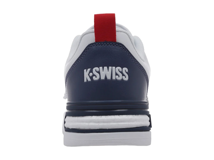 Tenis deportivos K-Swiss color blanco con detalles en azul marino y rojo.