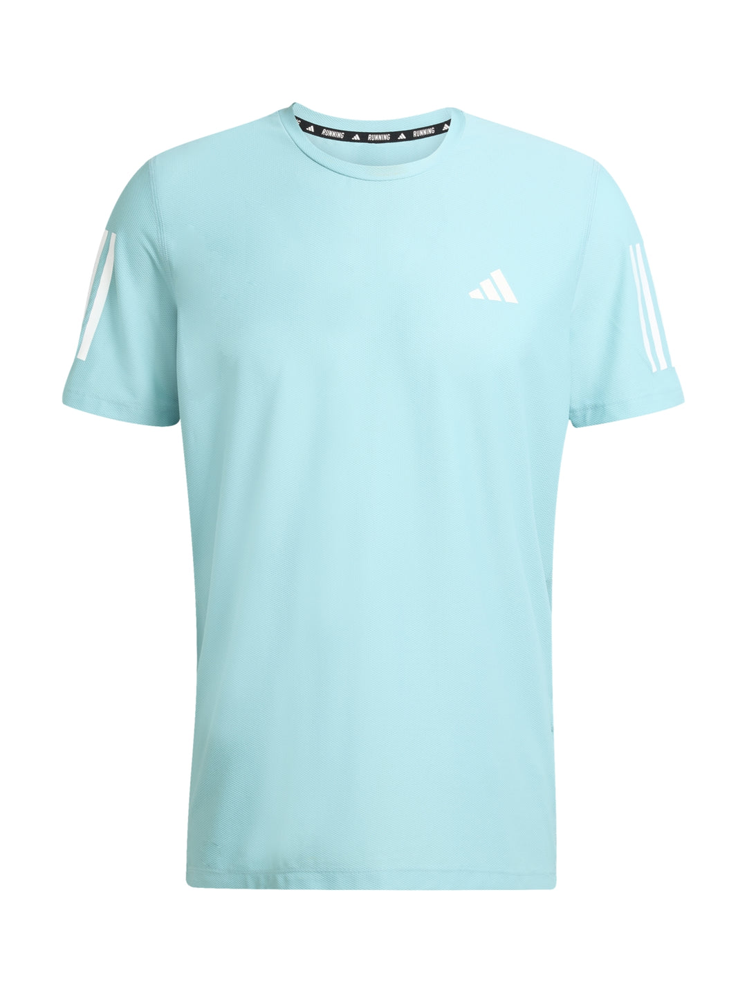 Hombre vistiendo camiseta deportiva Adidas color menta con rayas blancas en los hombros.