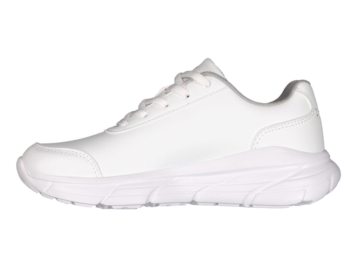 Tenis deportivos Charly de color blanco con suela gruesa y cordones.
