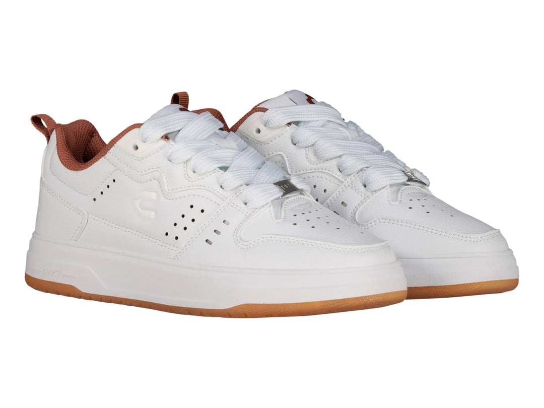 Tenis Charly blancos con suela y forro interior color café, estilo urbano.