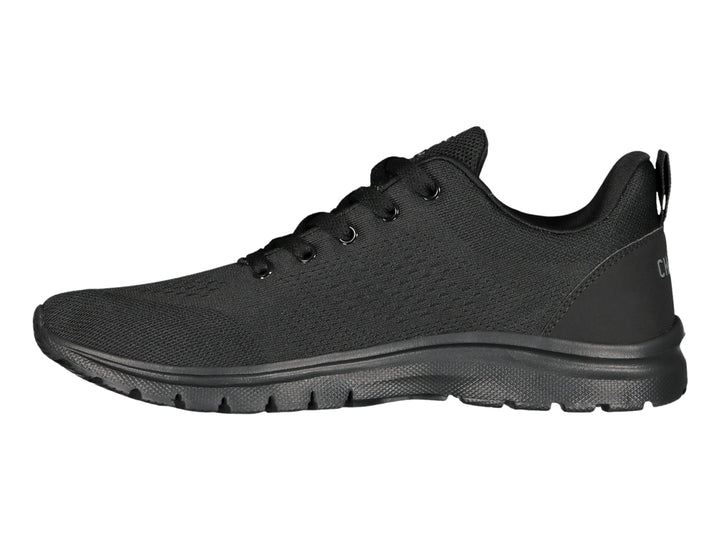 Zapato deportivo casual Charly en color negro con suela a juego y textura de malla.