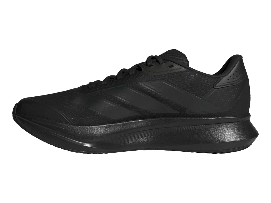 Tenis deportivos Adidas Duramo SL2 en color negro total, vista lateral sobre fondo blanco.