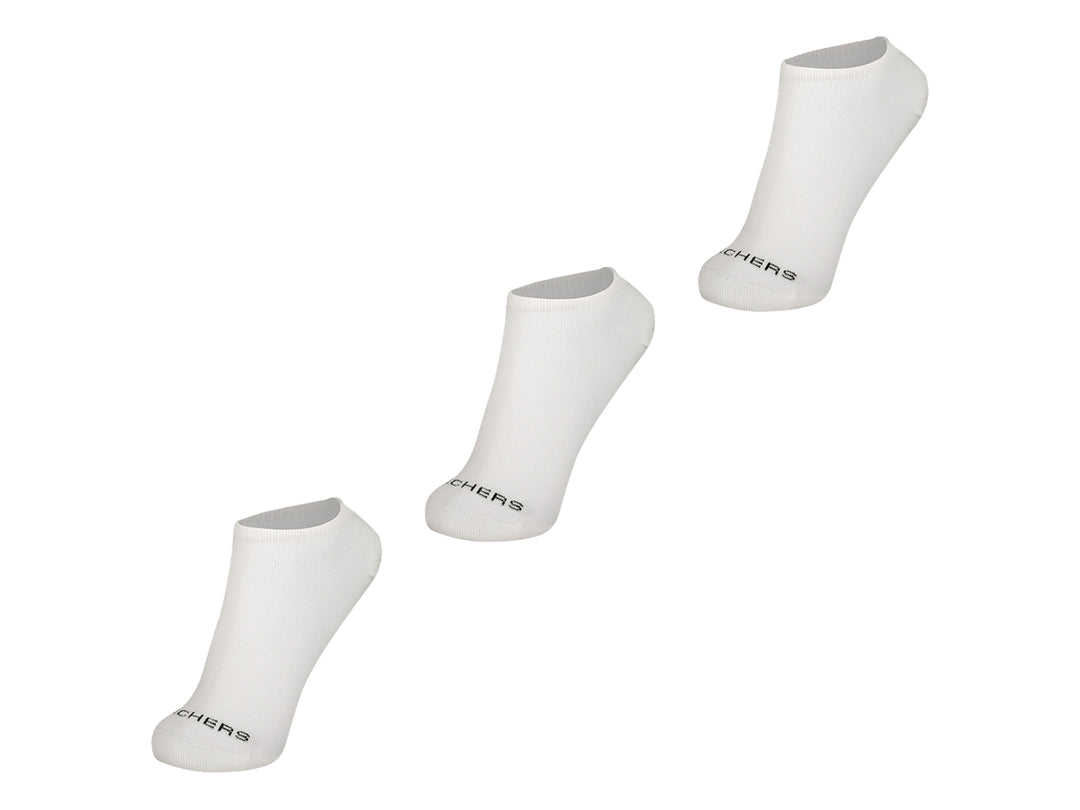 Pack de tres pares de calcetines invisibles color blanco de la marca Skechers para mujer.