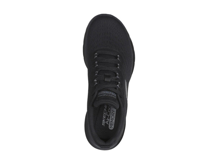 Tenis deportivos Skechers Flex Appeal 5.0 en color negro con tejido de malla y suela flexible.