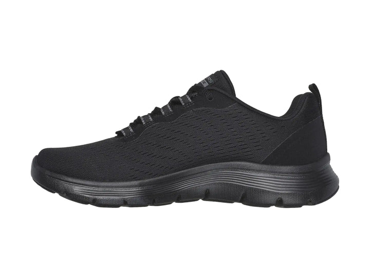 Tenis deportivos Skechers Flex Appeal 5.0 en color negro con tejido de malla y suela flexible.