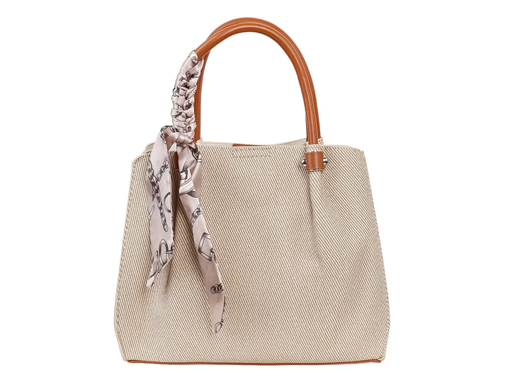 Bolso tote color beige con asas redondas marrones y un pañuelo decorativo atado al asa.