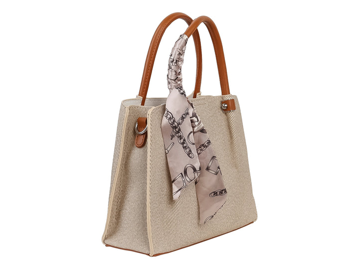 Bolso tote color beige con asas redondas marrones y un pañuelo decorativo atado al asa.