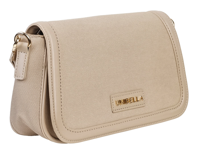 Bolso de hombro rectangular color apricot de la marca Unibella con acabado mate y textura sintética.