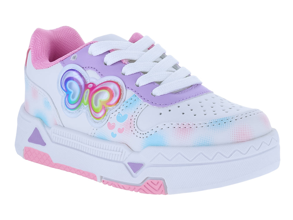 Tenis blancos para niña con detalles en rosa y morado, decorados con una mariposa multicolor y corazones.