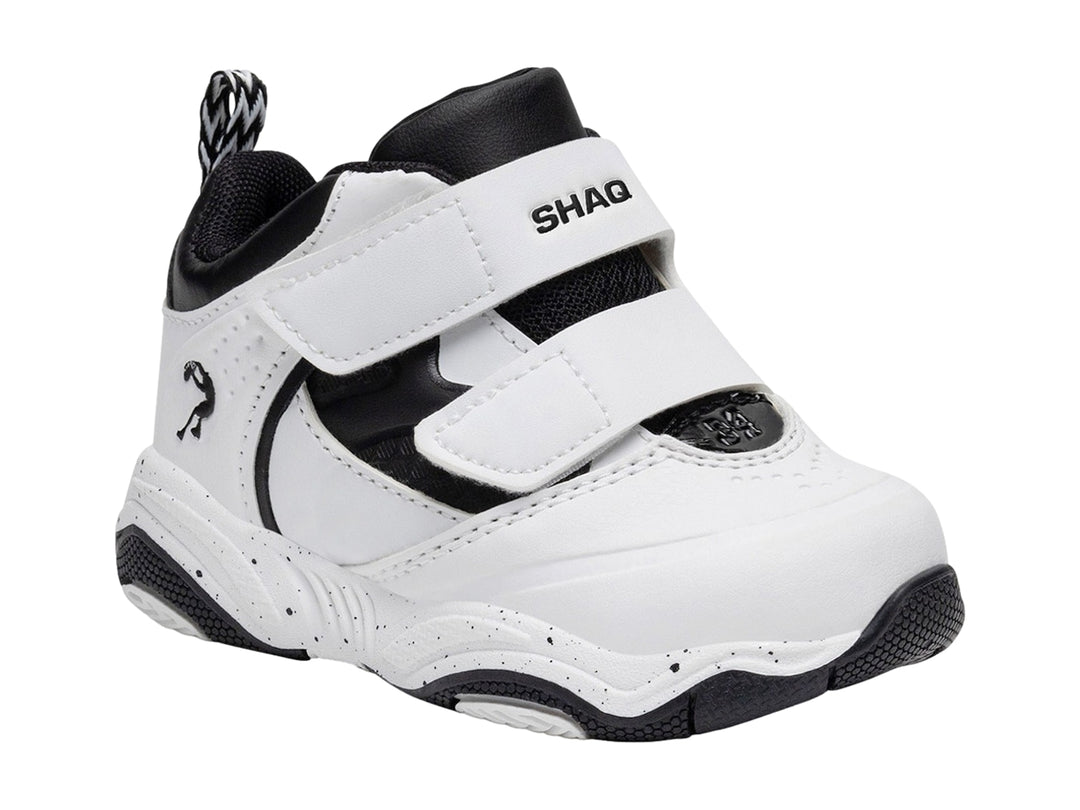 Tenis de baloncesto SHAQ para niño en color blanco con detalles negros y cierre de velcro.