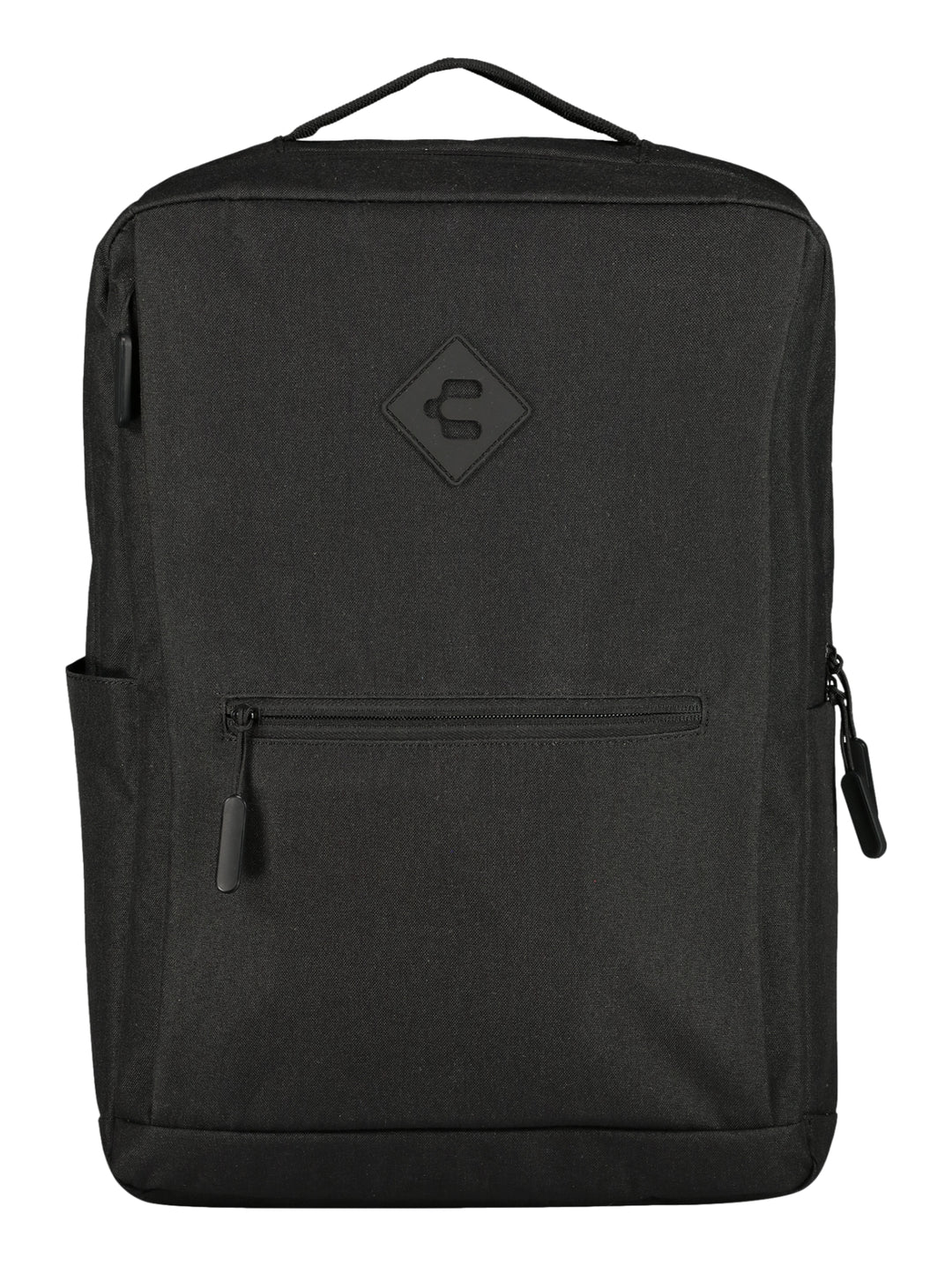 Mochila escolar color negro con logotipo central en relieve y bolsillo frontal con cierre.