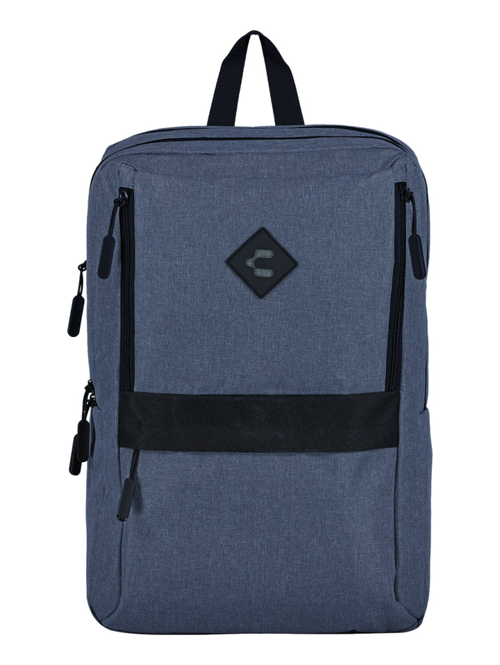 Mochila deportiva color azul con detalles en negro y logotipo central de la marca Charly.