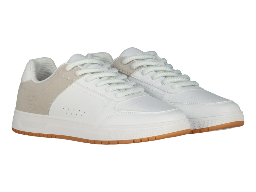 Tenis Charly urbanos en colores blanco y beige con suela café claro y agujetas blancas.