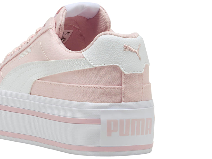 Tenis PUMA Court Classic Vulc FS Platform en color rosa mauve mist con suela de plataforma blanca para mujer.