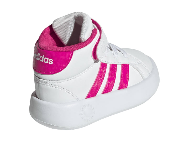 Tenis Adidas Grand Court Mid para niños en color blanco con franjas y detalles en rosa.