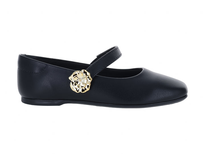 Zapato plano negro para Niña con correa y detalle floral dorado.