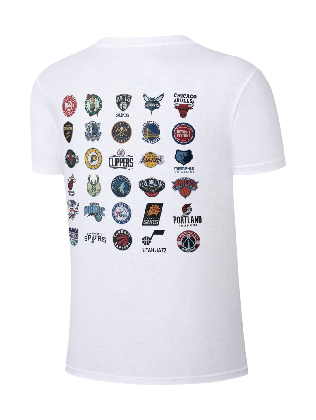Camiseta deportiva blanca de manga corta con logotipo de la NBA en el pecho.