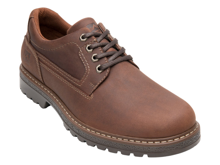 Zapato casual Flexi para hombre en color café mate con cordones y suela robusta.