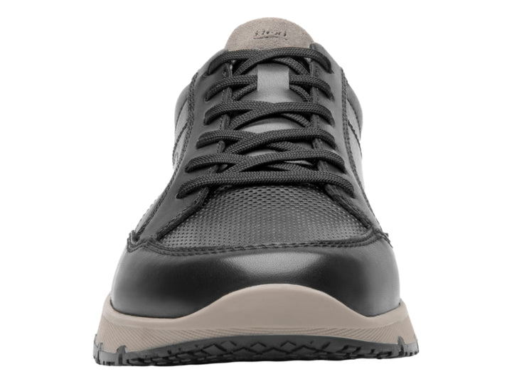 Zapato casual Flexi color negro con suela beige y detalles en gris.