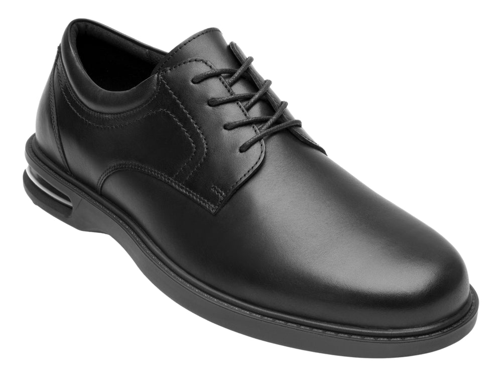 Zapato formal negro de cuero con cordones y amortiguación visible en la suela.