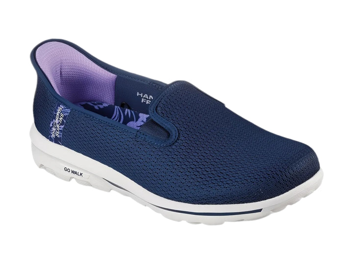 Zapato deportivo Skechers Go Walk color azul marino con suela blanca, estilo slip-on.