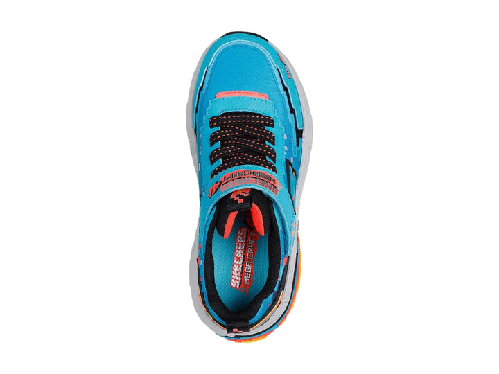 Tenis deportivos Skechers azules con diseño de pixel art multicolor y suela blanca.