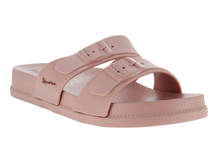 Sandalia slide Ipanema color rosa marrón con dos correas y hebillas.