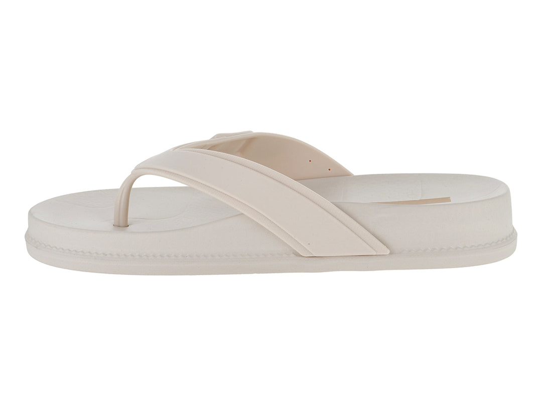 Sandalias Ipanema color beige para mujer con diseño de dedo y detalle de hebilla en la correa.
