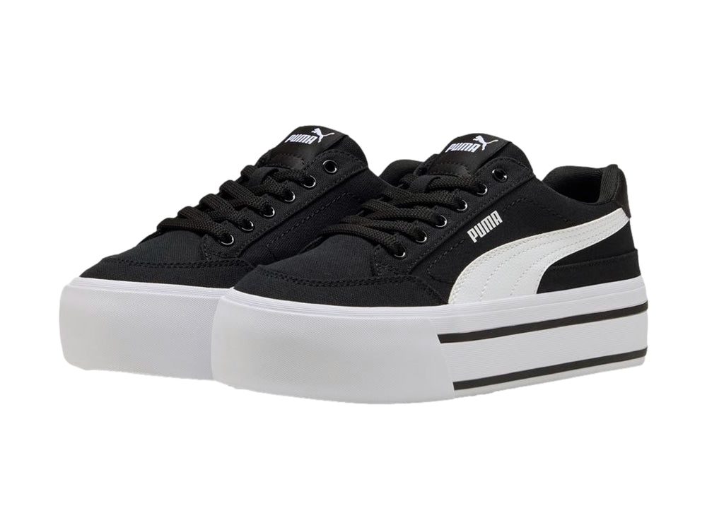 Tenis PUMA Court Classic Vulc FS Platform para mujer en color negro con suela de plataforma blanca.
